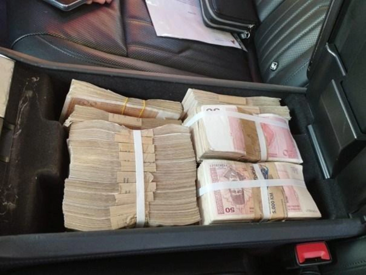 Srbin na granicu sa RH stigao s brdom gotovine: Reagirao je čim su ga pitali ima li što za prijaviti